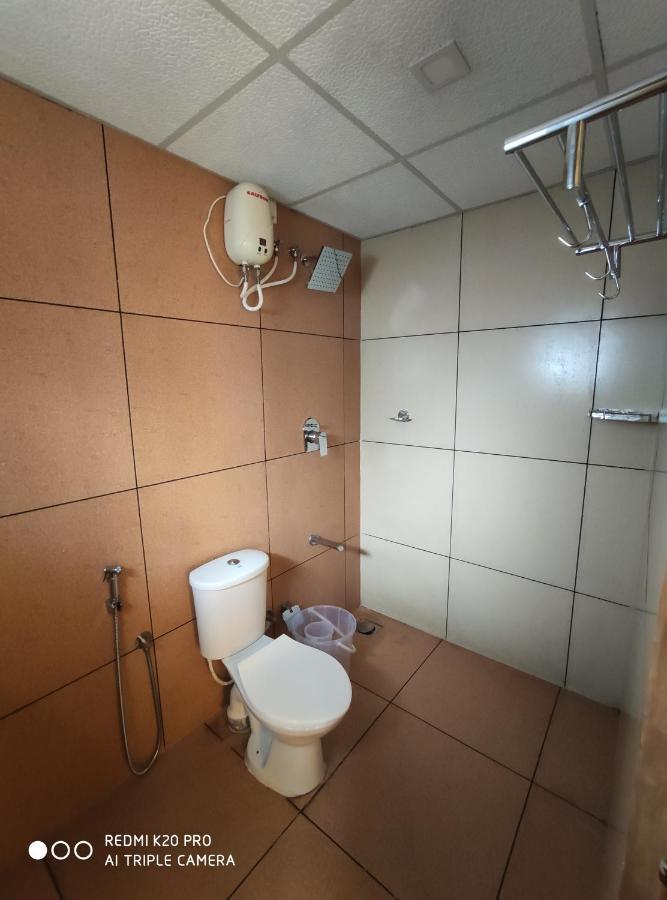 Hotel Sree Gokulam Apartments Guruvāyūr Exterior foto